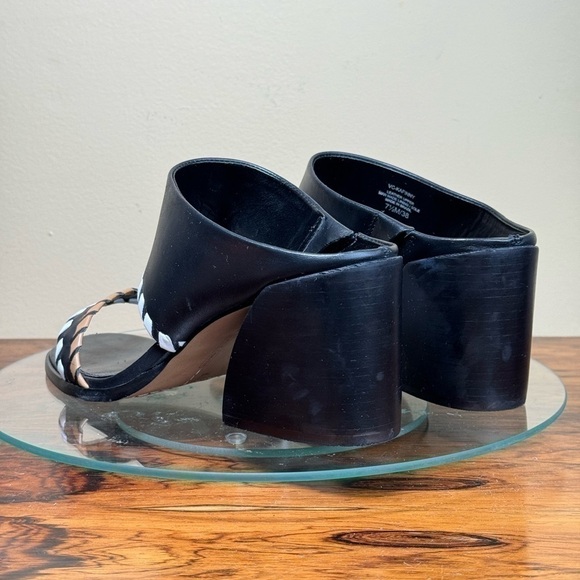 VINCE CAMUTO Kafinny Whipstitch Slide Sandal - Picture 11 of 16